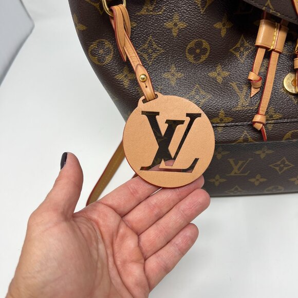 🤩😍🌟 SUPER CONDITION*AUTHENTIC Louis Vuitton Montsouris PM Backpack Monogram‼️ - Picture 6 of 16